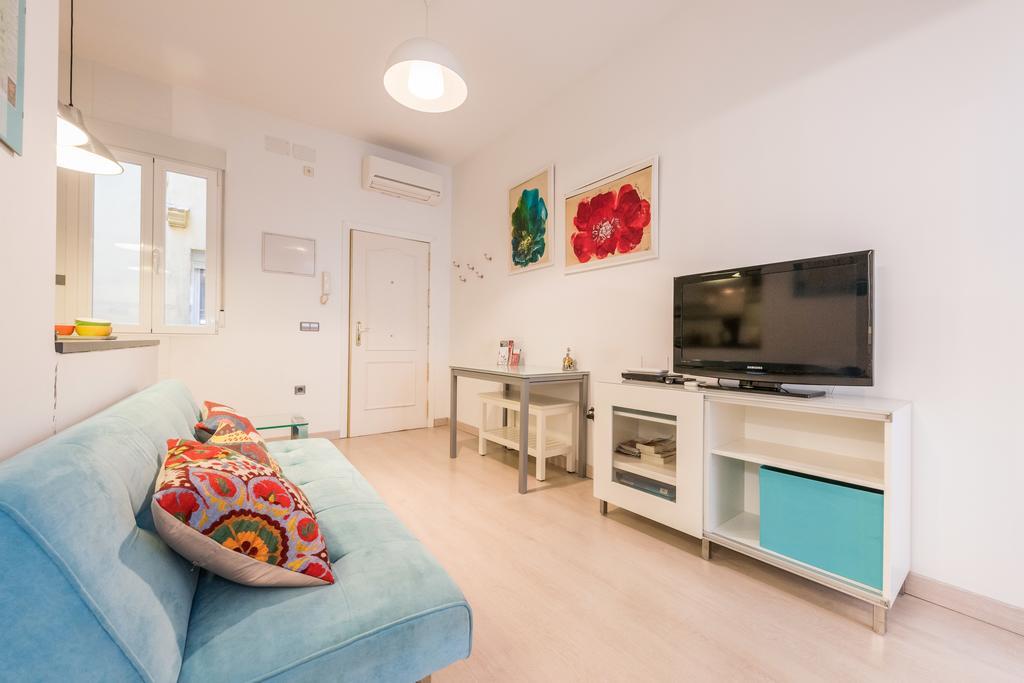Latina Sol Appartement Madrid Buitenkant foto