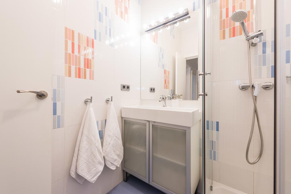Latina Sol Appartement Madrid Buitenkant foto