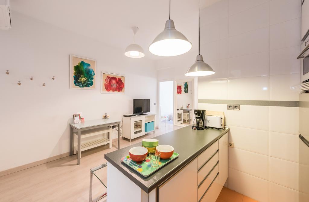 Latina Sol Appartement Madrid Buitenkant foto